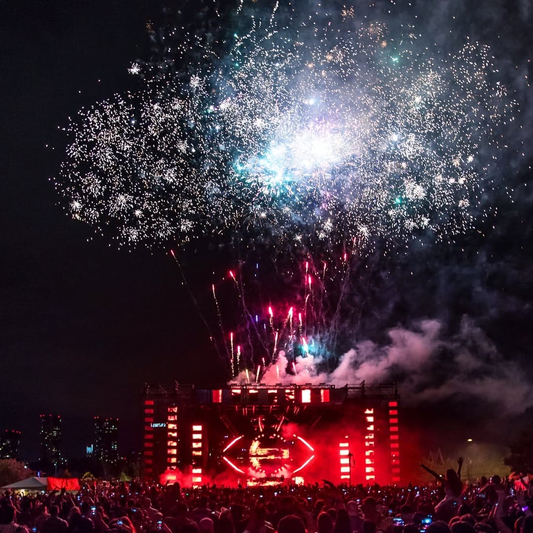 Fireworks over the stage