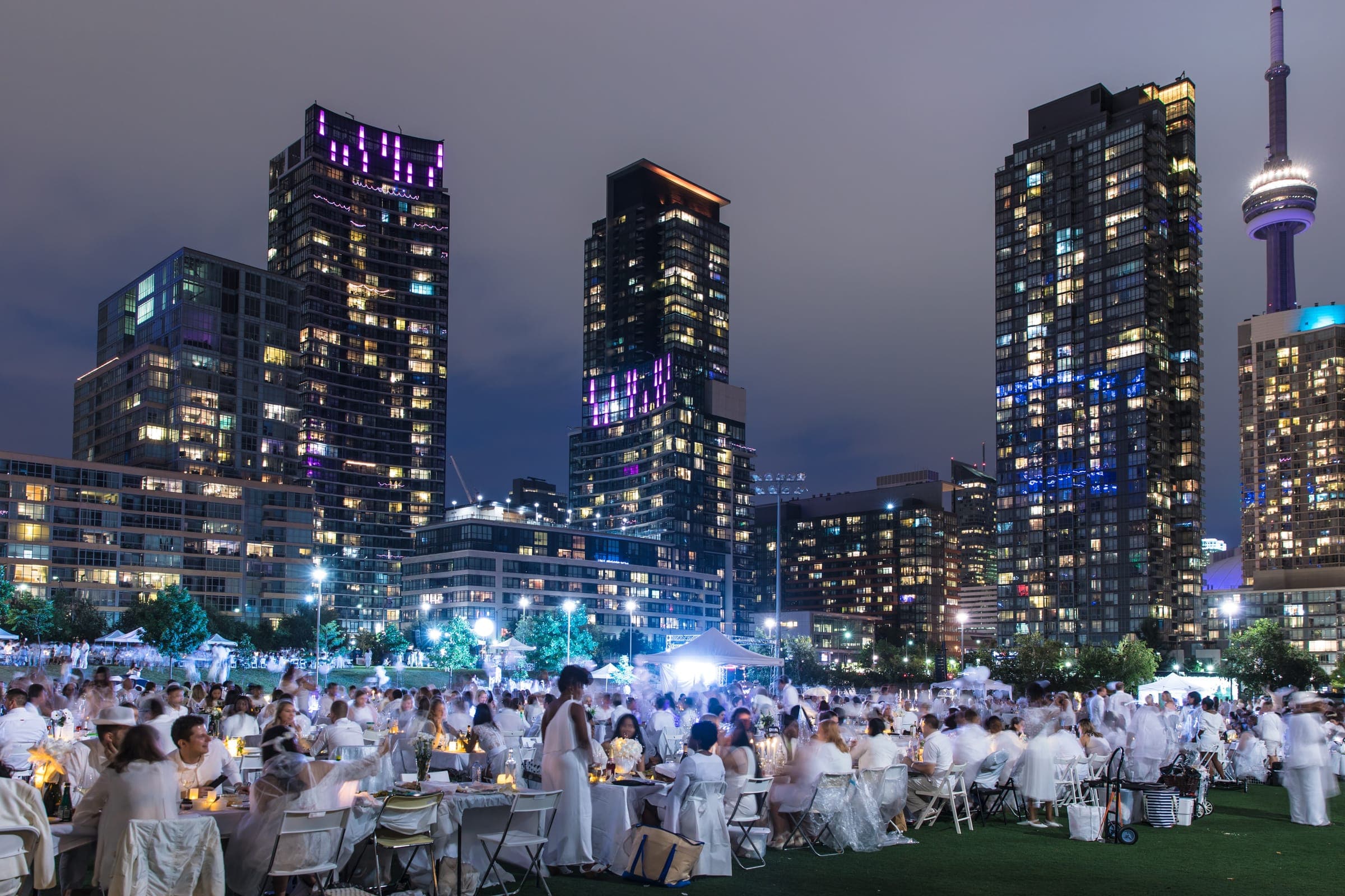 Dîner en Blanc